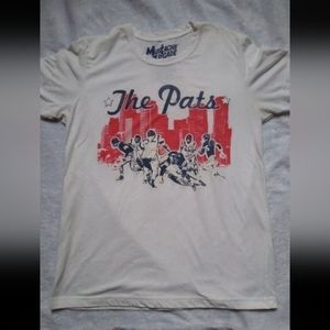 Women's New England Patriots Shirt